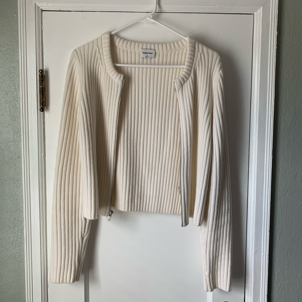 Aritizia zip-up cardigan